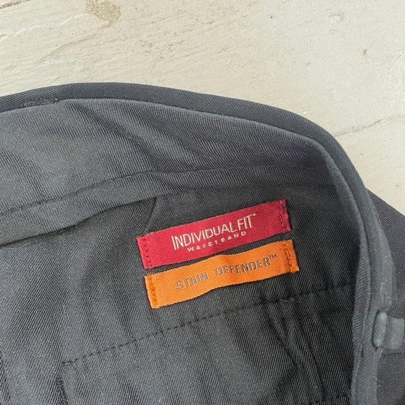 Dockers Classic Individual Fit Pants - Picture 3 of 3